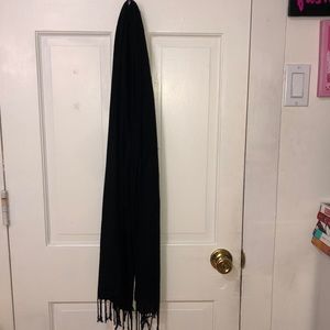 Black scarf